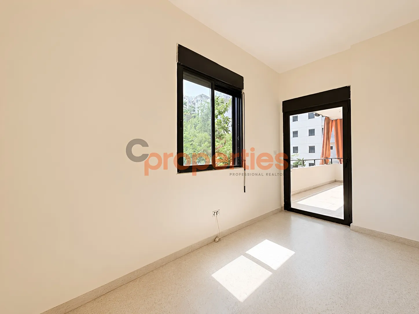 Apartment for Rent in Haret Sakher