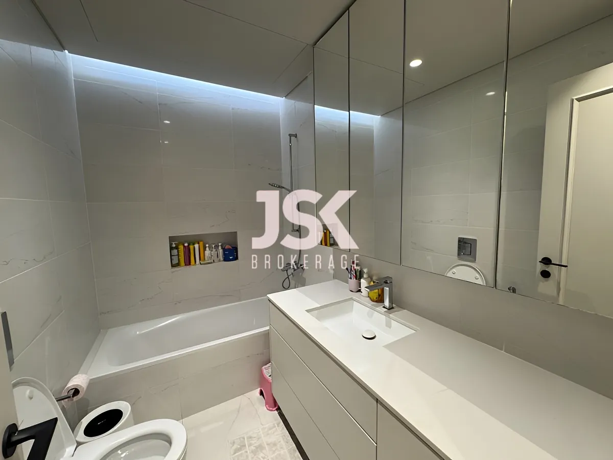 Apartment for Sale in Hamra, Beirut, Lebanon