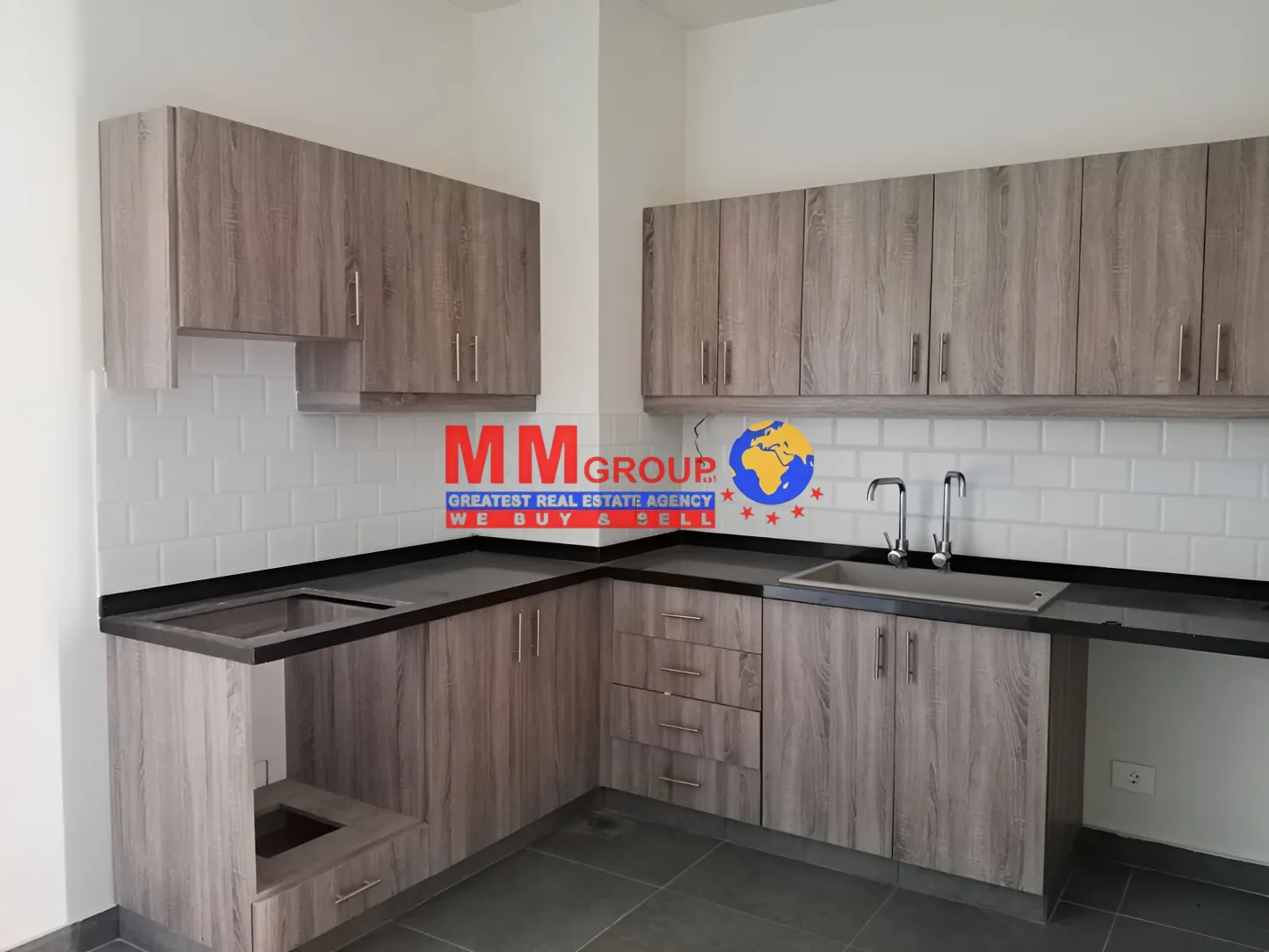 Apartment for sale in Oyoun