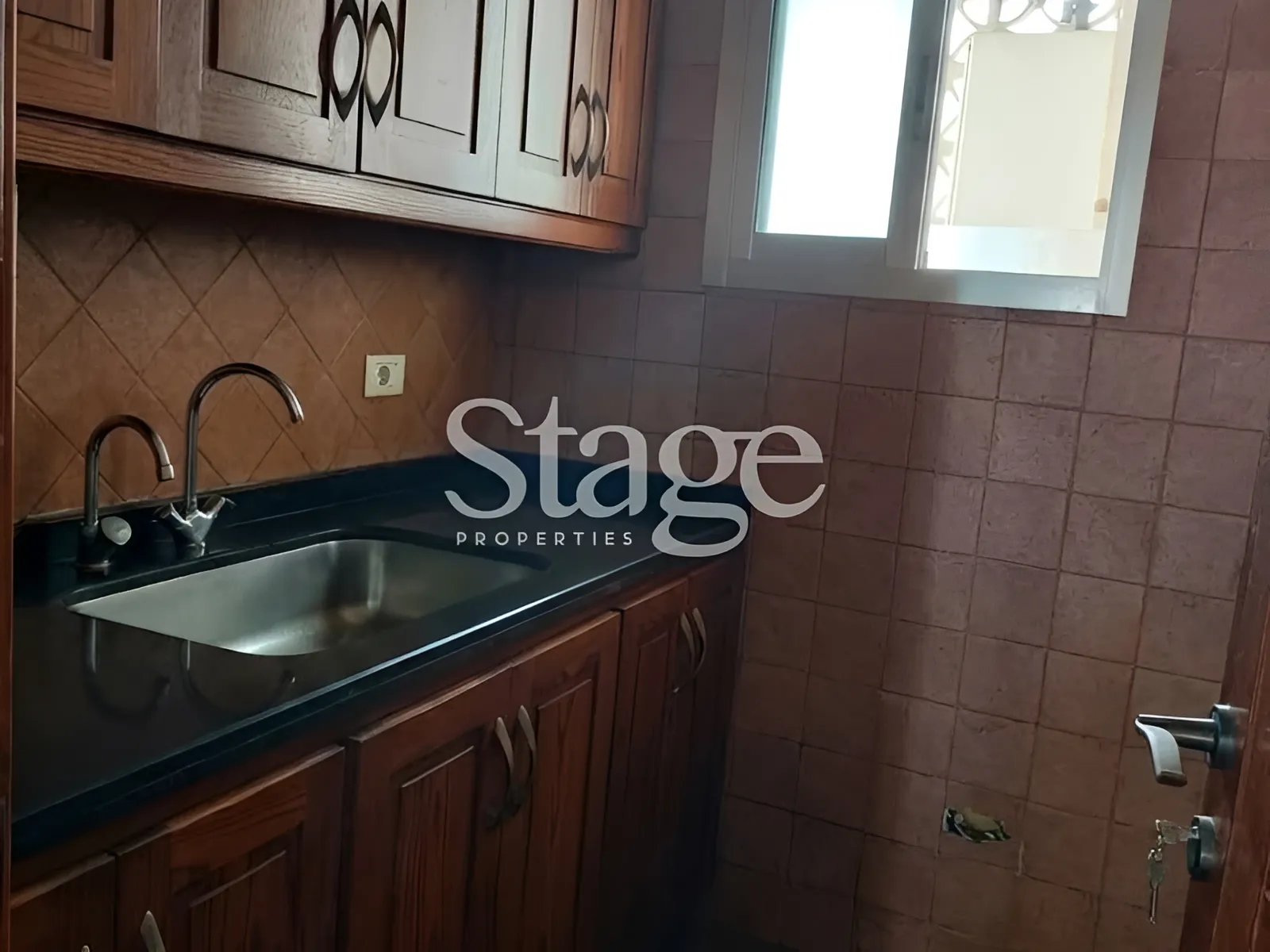 Office for rent in Zalqa