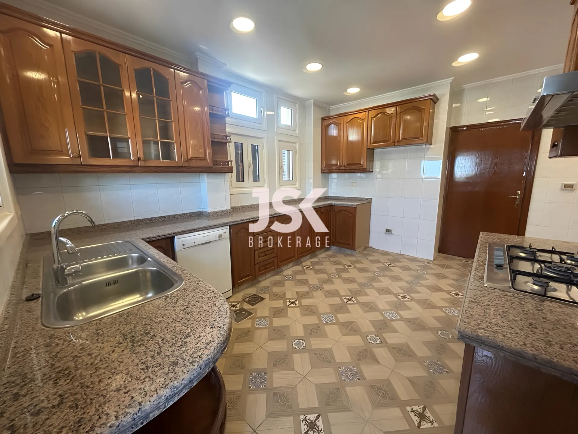 Apartment for Rent in Zokak el Blat, Beirut