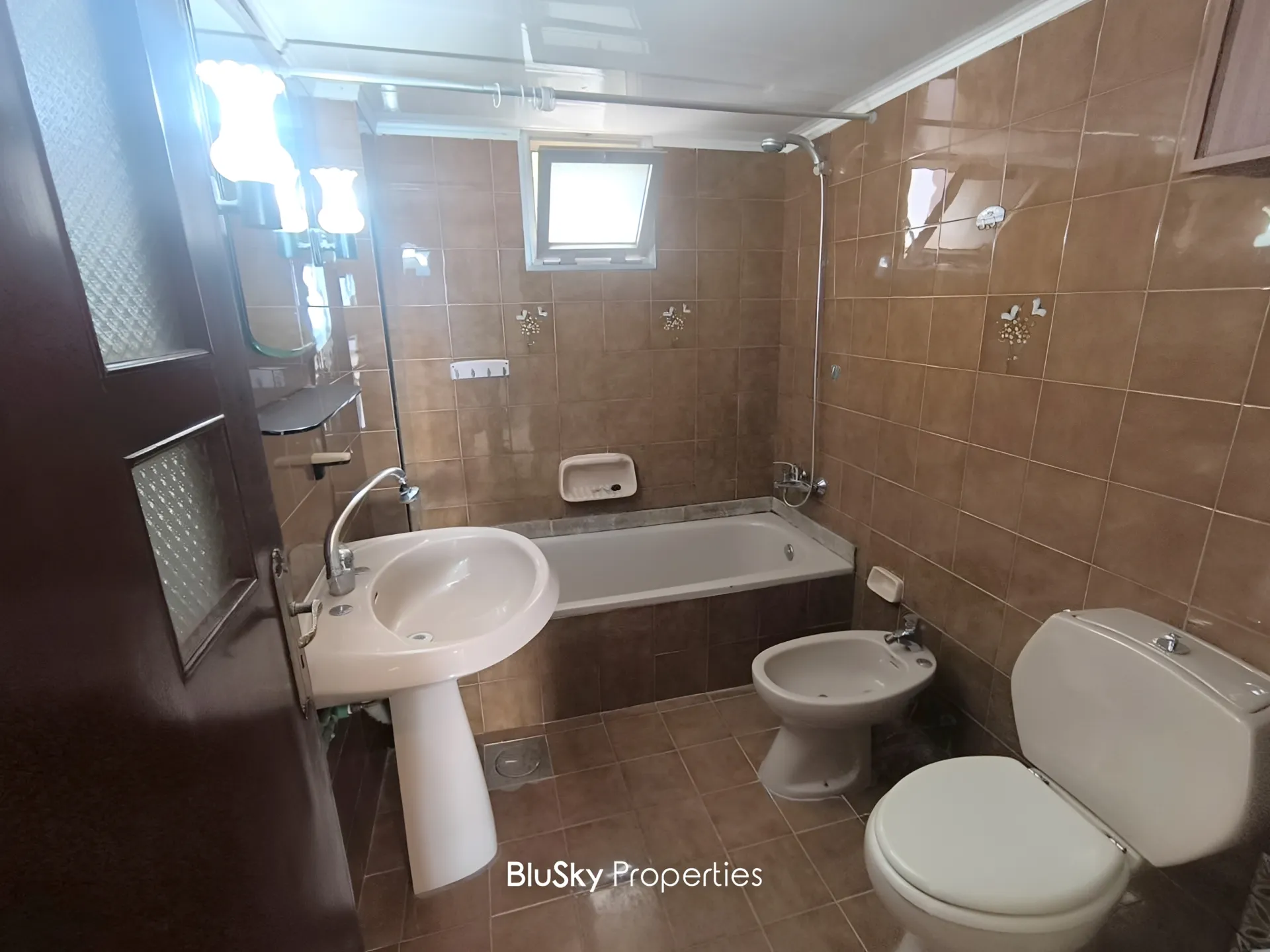 Apartment for sale in Mazraat yachoua, lebanon