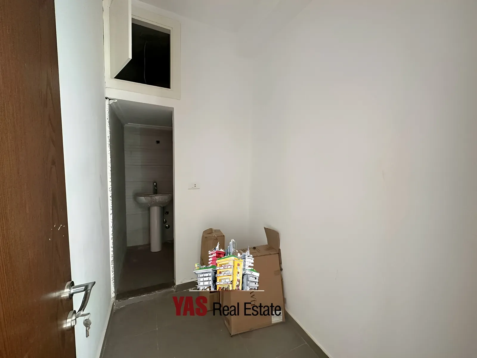 Apartment for Sale in Dbayeh - 3 bed, 4 bath