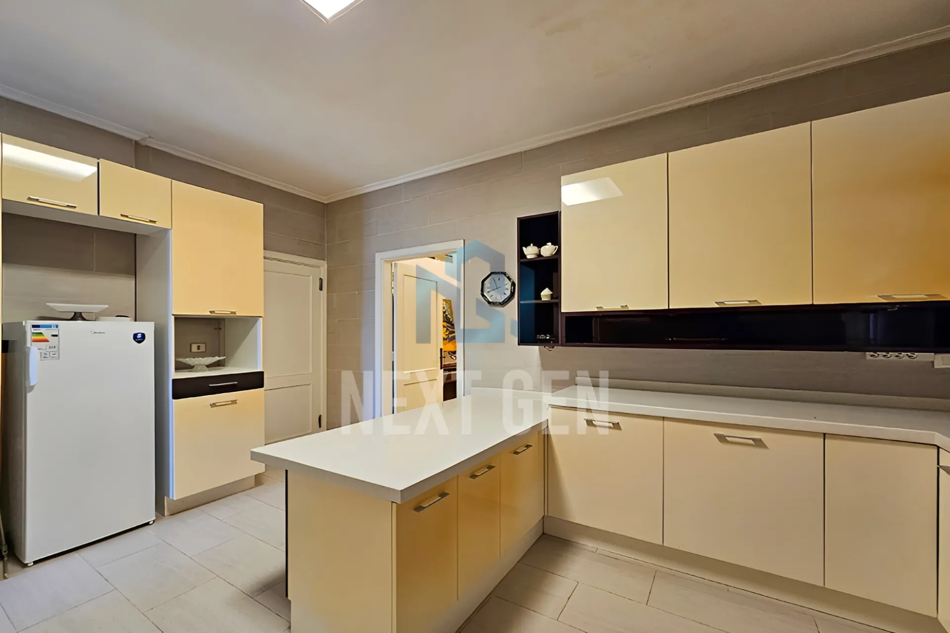 Apartment for rent in Raoucheh, Beirut, Lebanon