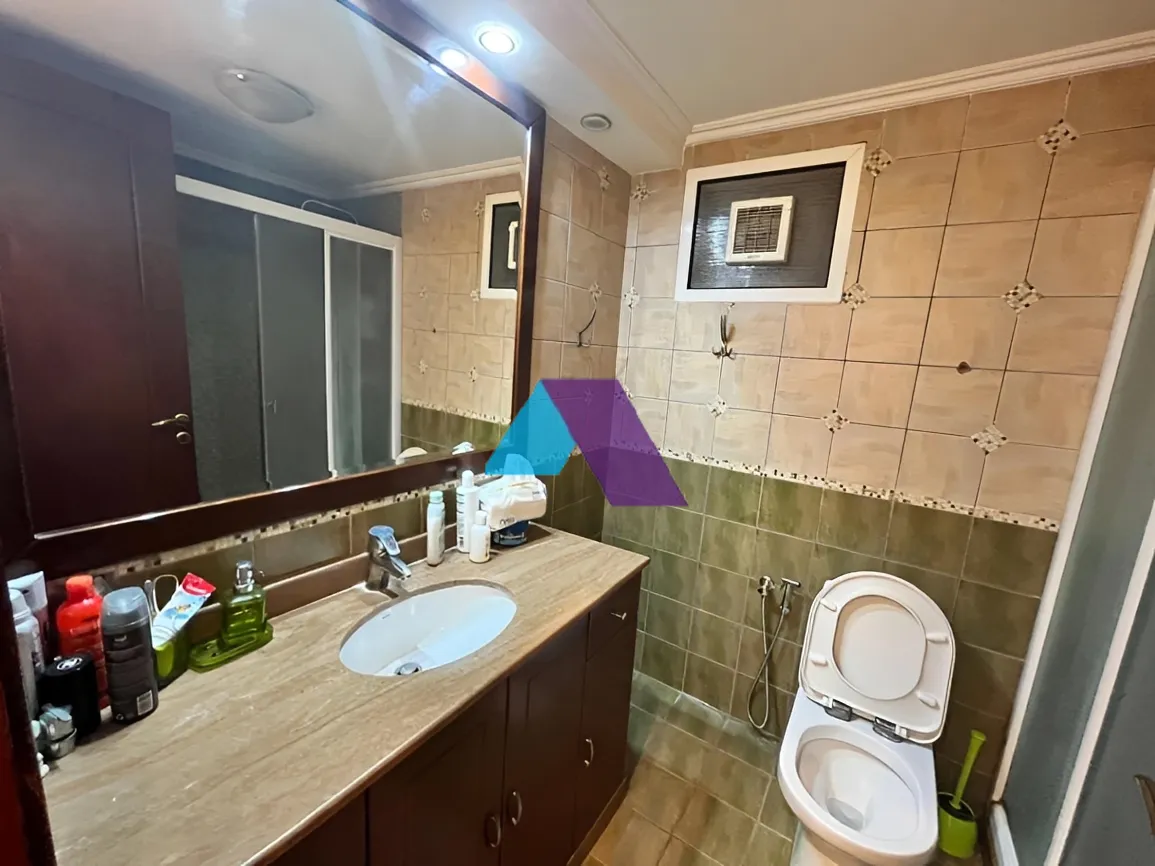 Apartment for sale in Jnah