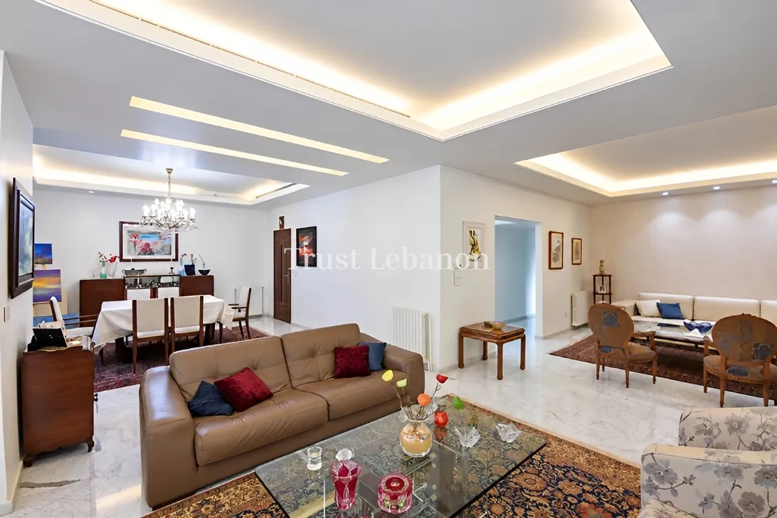 Apartment for sale in Horch Tabet