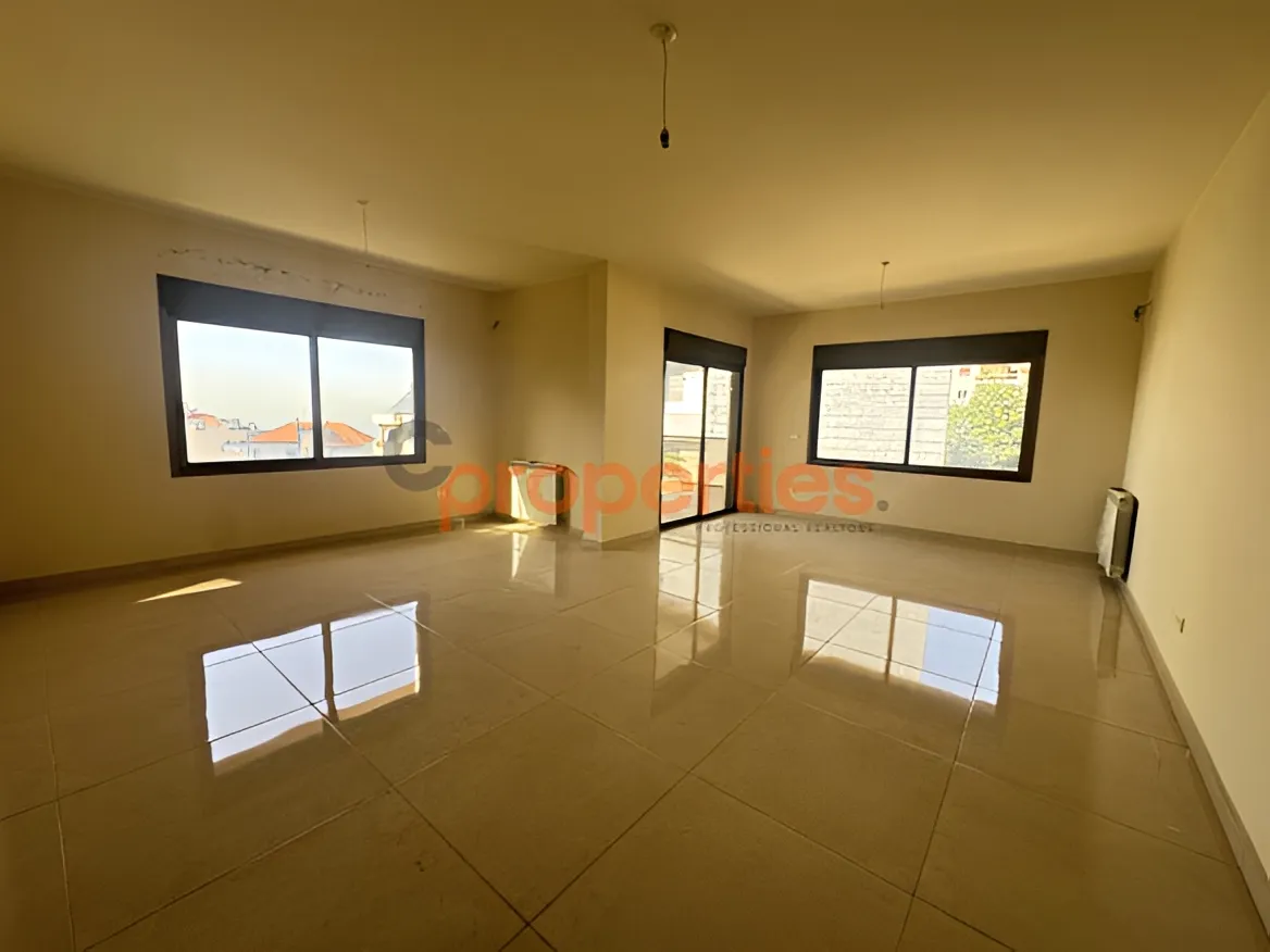 Apartment for Sale in Mazraat Yachoua