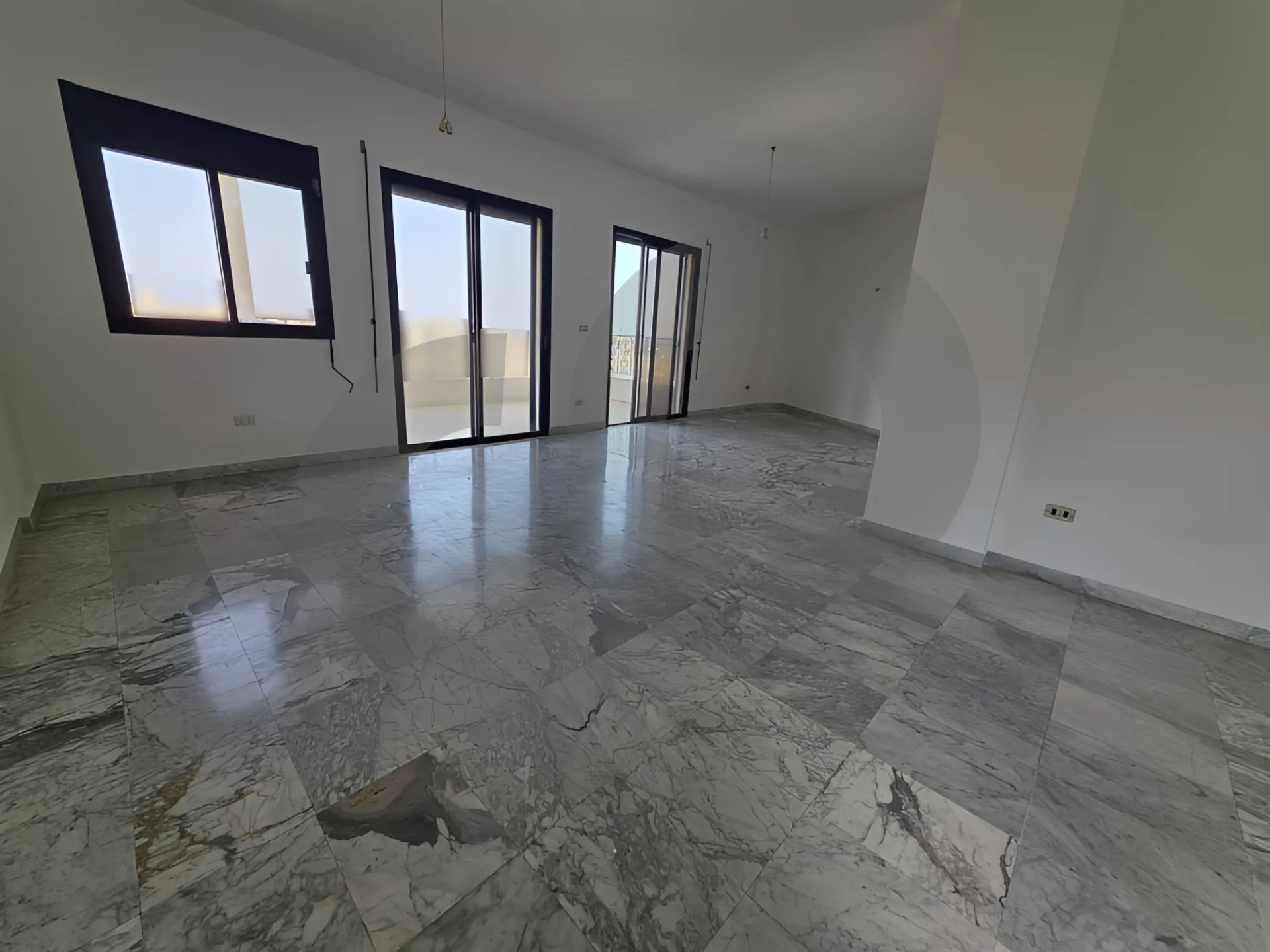 Building for Sale in Ghadir