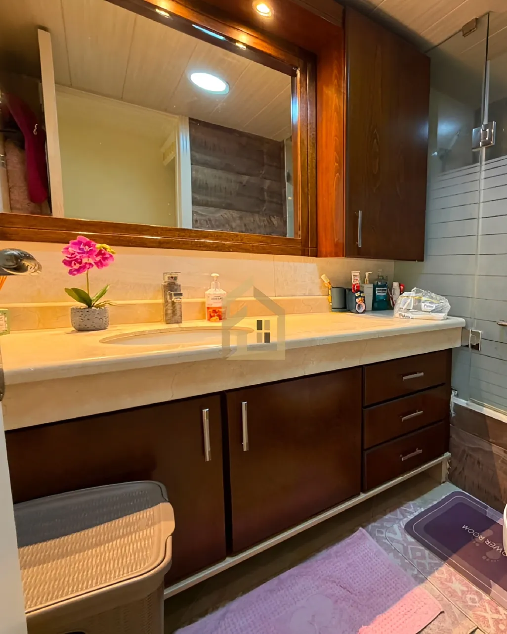Apartment for sale in Bourj Abi Haydar, Beirut, Lebanon