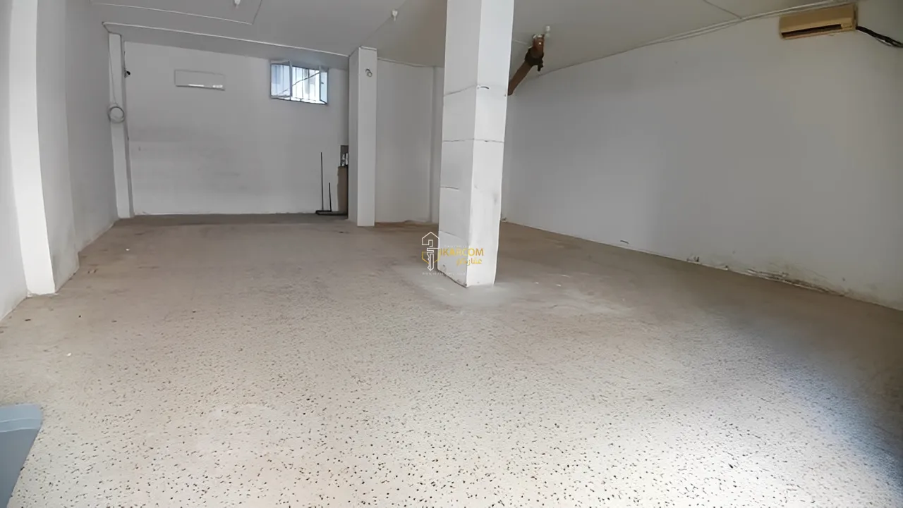 Shop For Rent in Jdeideh