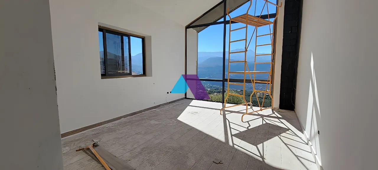 Chalet for Sale in Hrajel