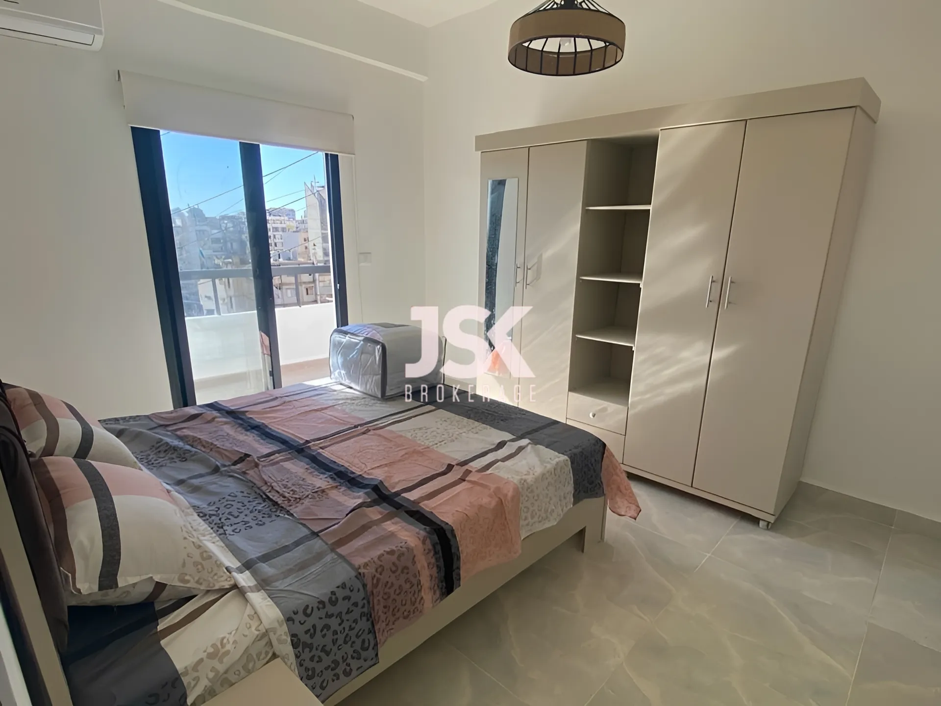 Apartment for Sale in Ain El Remmaneh