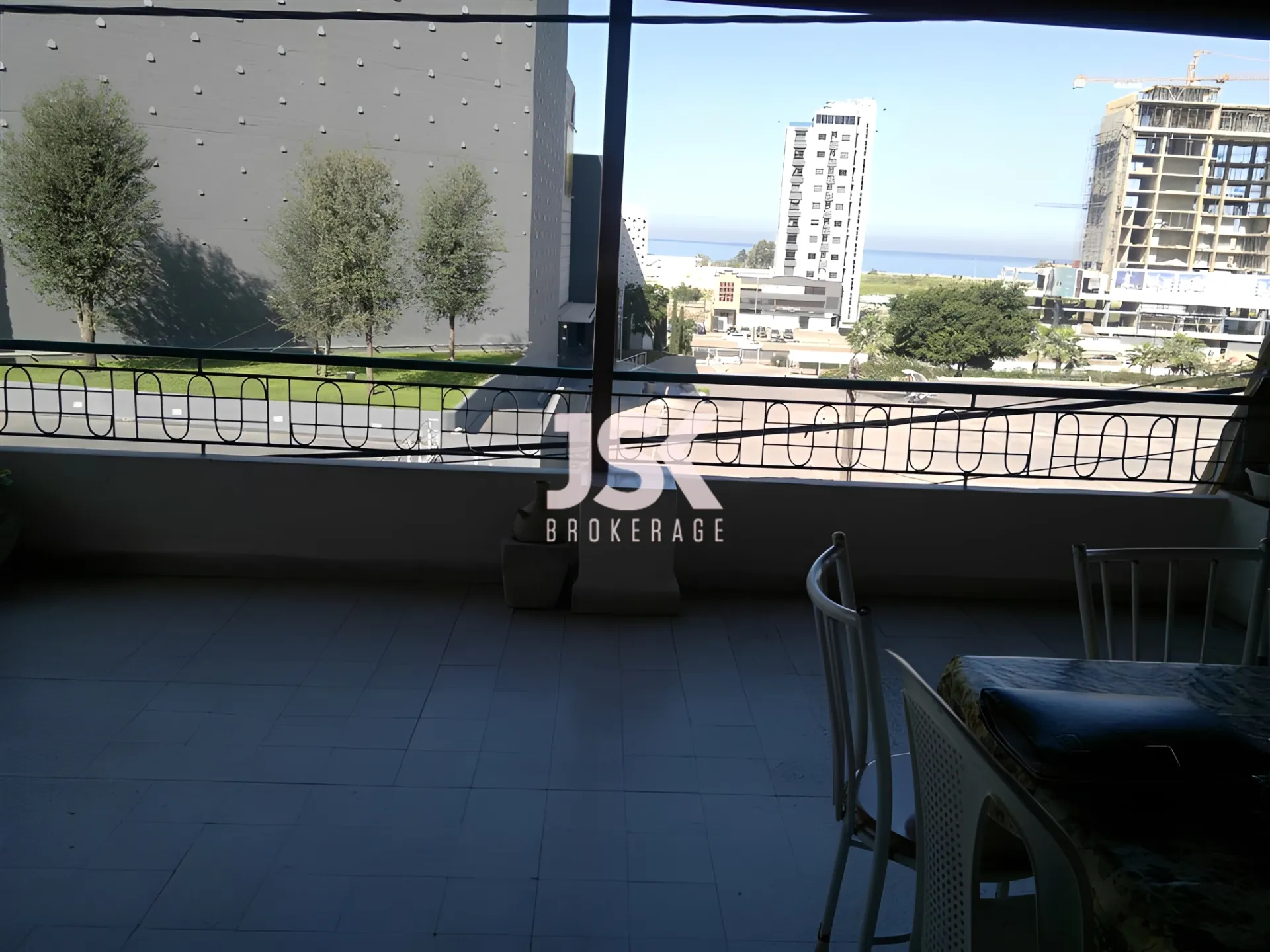 Building for Rent in Dbayeh