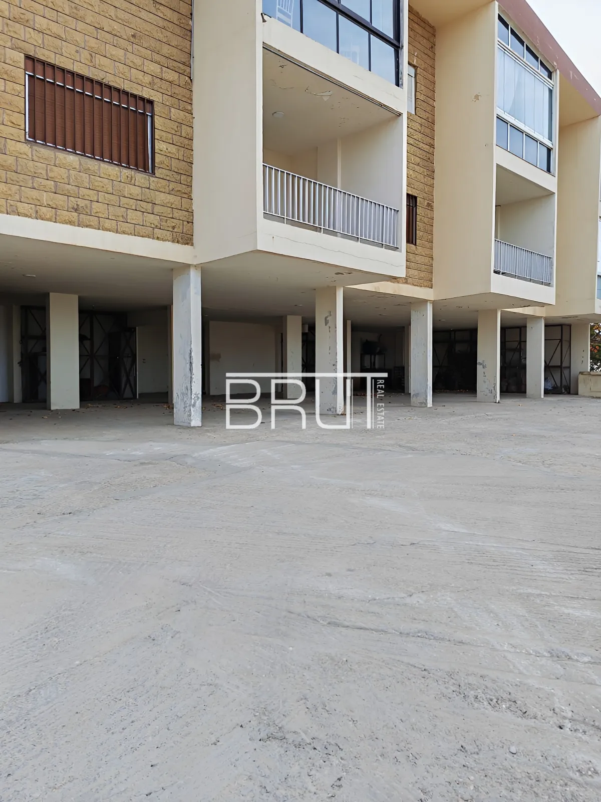 Chalet for Sale in Kfardebian - 2 bed, 2 bath