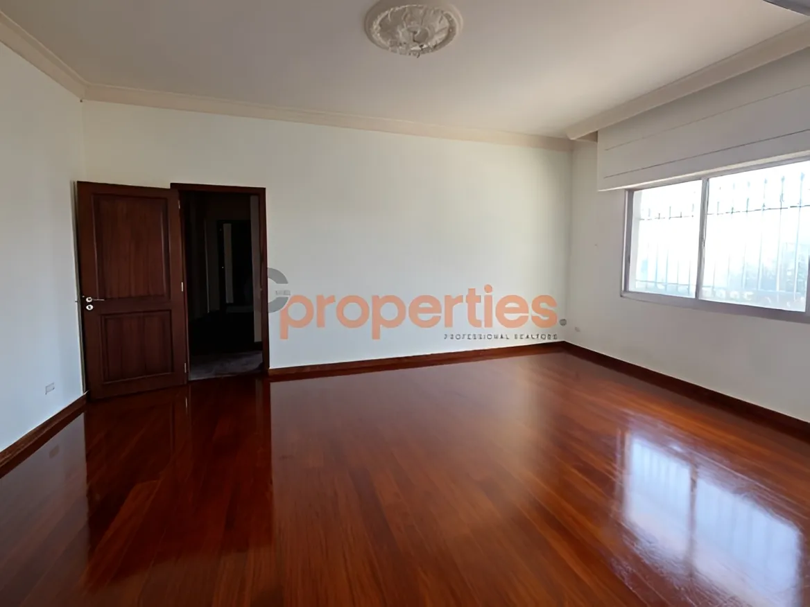 Apartment for Sale in Bikfaiya - 4 bed, 4 bath