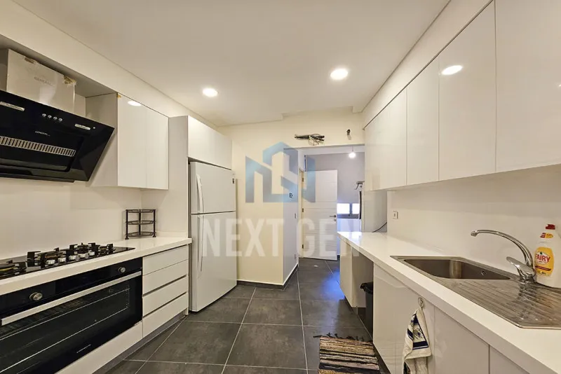 Apartment for Rent in Clemenceau