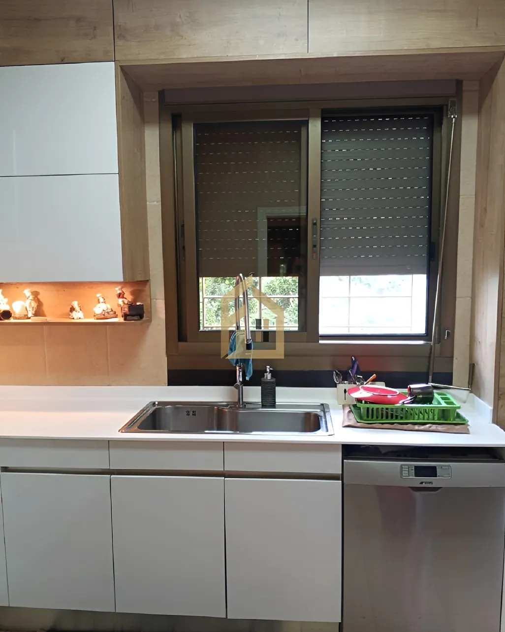 Apartment for rent in Haret Sakher, Lebanon - 3 bed, 3 bath
