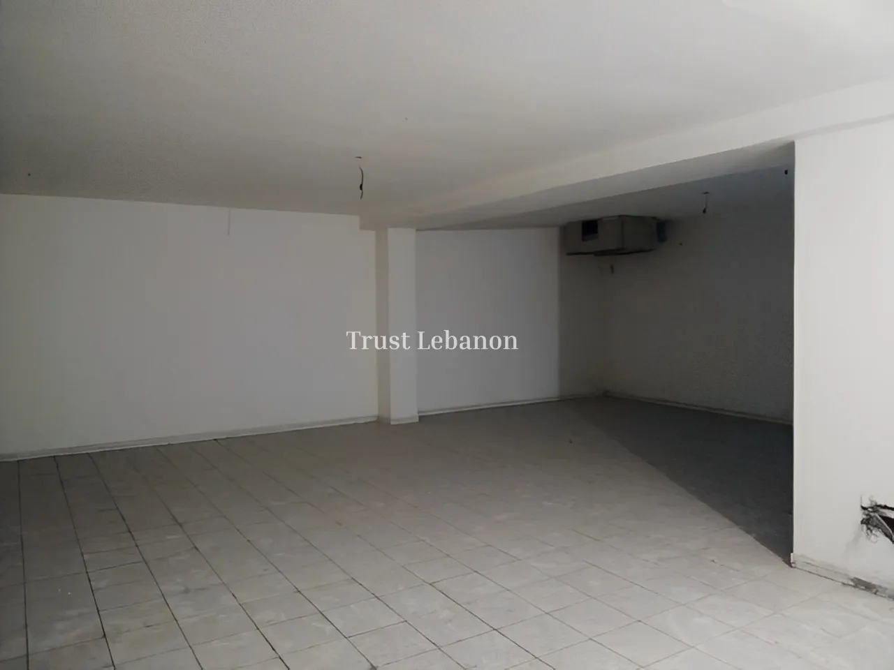 Shop for rent in Horch Tabet, Lebanon