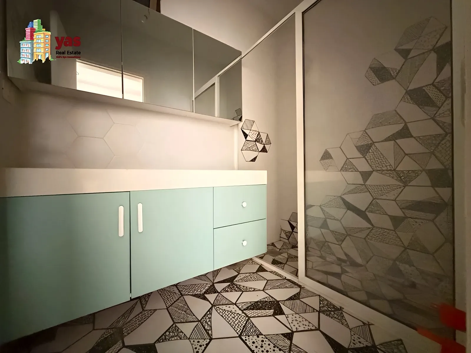 Apartment for Sale in Haret Sakhr - 3 bed, 4 bath