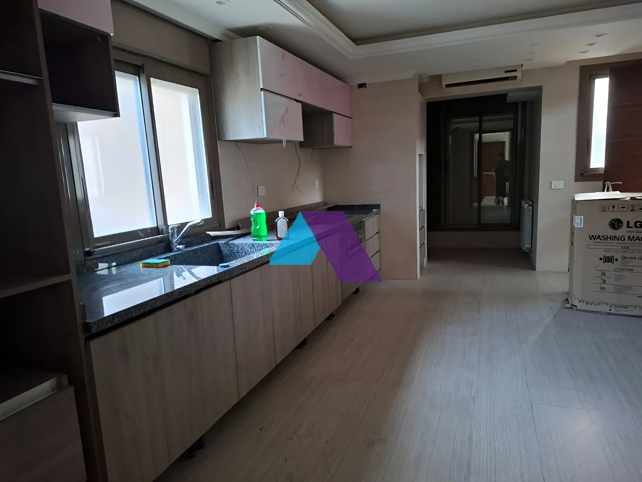 Apartment for Sale in Achrafieh - 4 bed, 4 bath