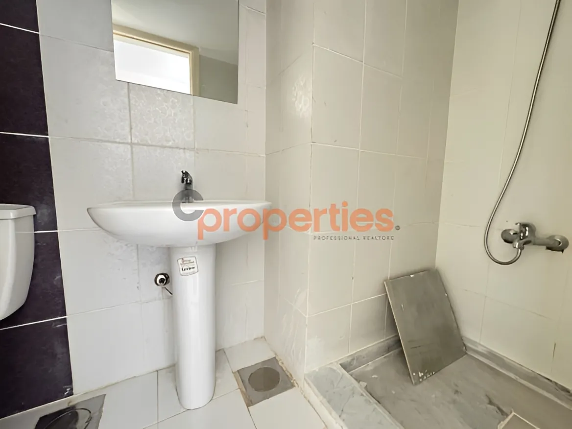 Apartment for Sale in Halat
