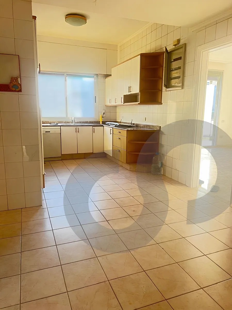 Apartment for Rent in Verdun, Beirut, Lebanon - 4 bed, 3 bath