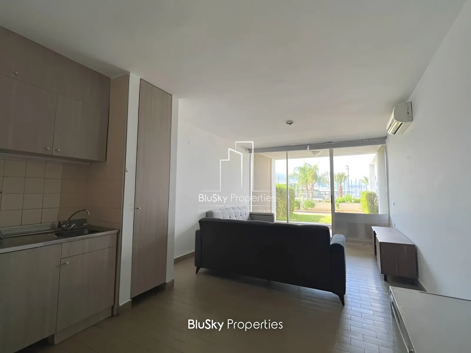 Chalet for Sale in Tabarja - 1 bed, 1 bath