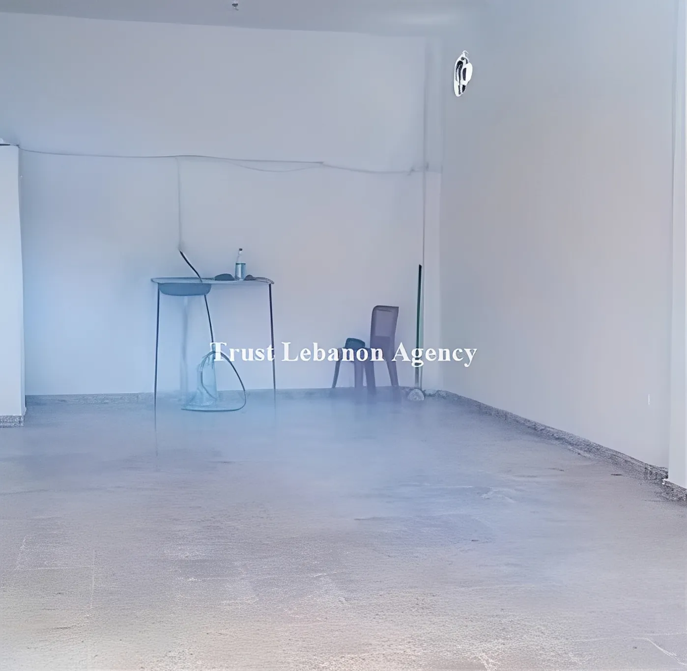 Shop For Sale in Baabda, Tahwitat Al Ghadir