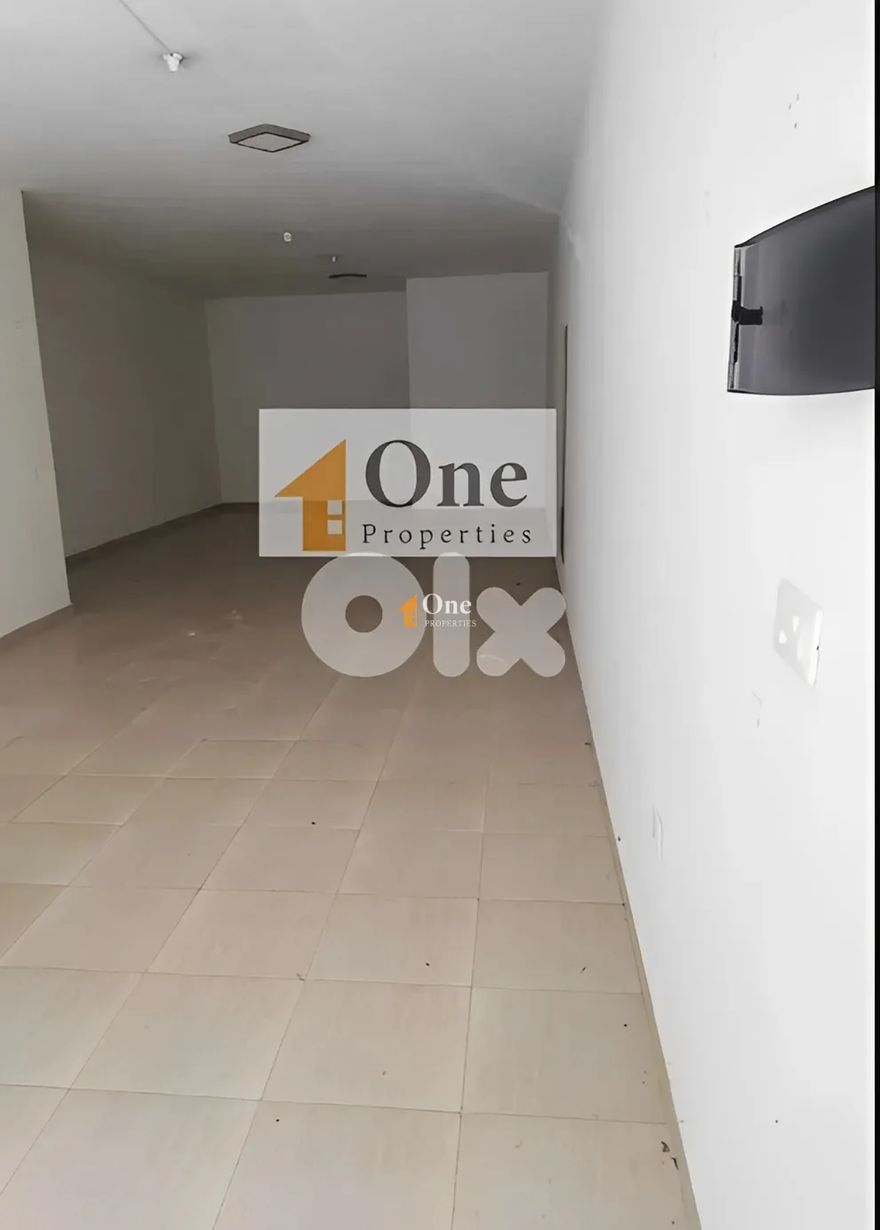 Shop for Rent in Aamchit, Lebanon