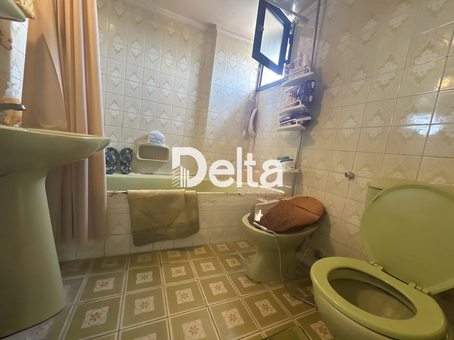 Apartment for sale in Mar elias, beirut, lebanon