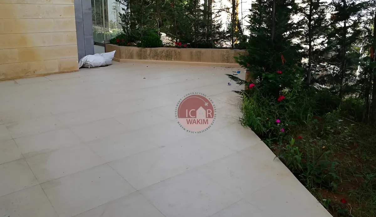 Apartment for Sale in Cornet Chahwan