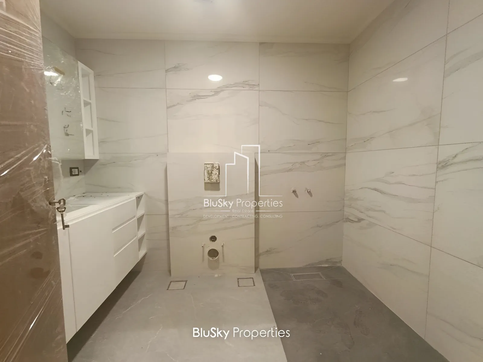 Apartment for Sale in Adma