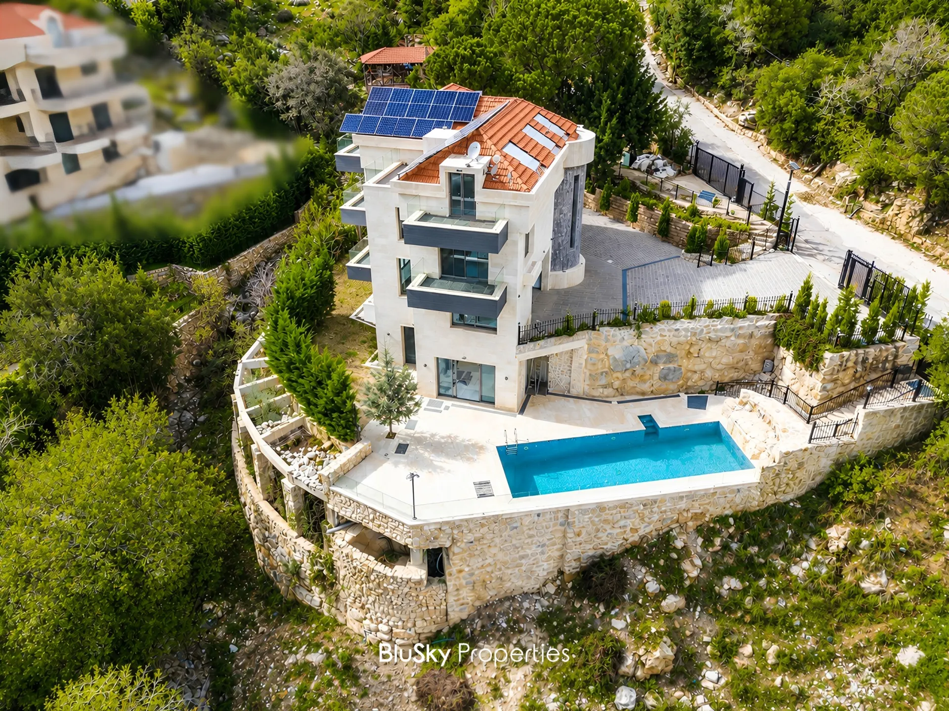 Villa for rent in Baabdat, lebanon