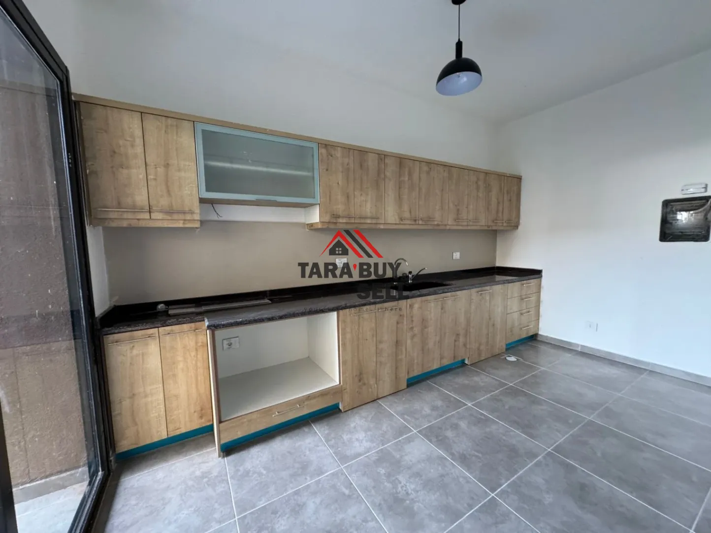 Apartment for sale in Bouar, Lebanon - 2 bed, 2 bath