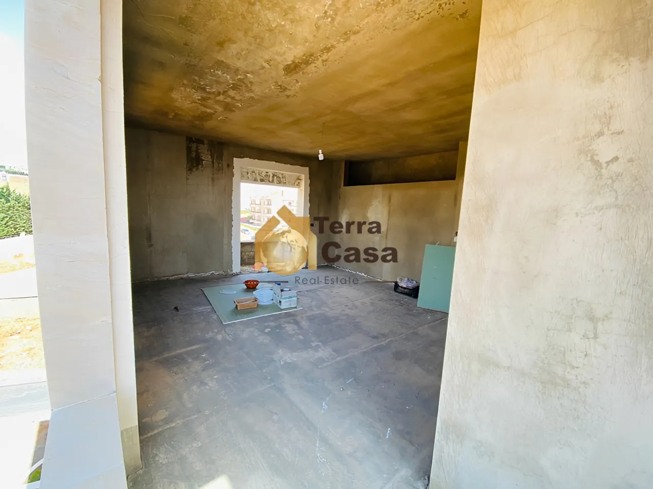 Apartment for Sale in Ksara Uncompleted - 3 bed, 5 bath