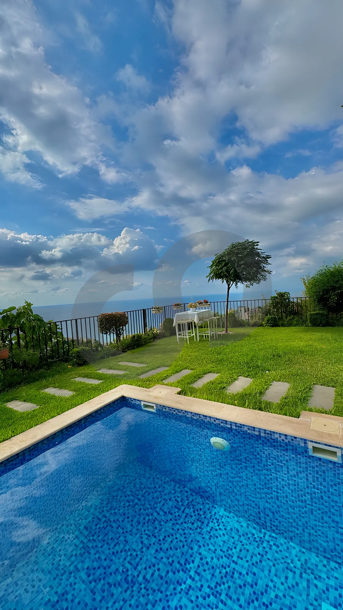 Villa for Sale in Okaibeh
