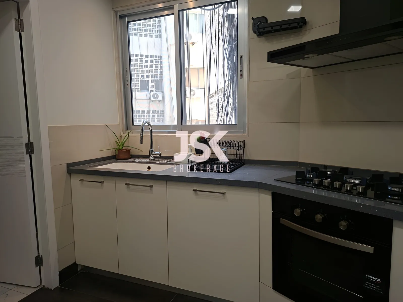 Apartment for Sale in Ain El Tineh