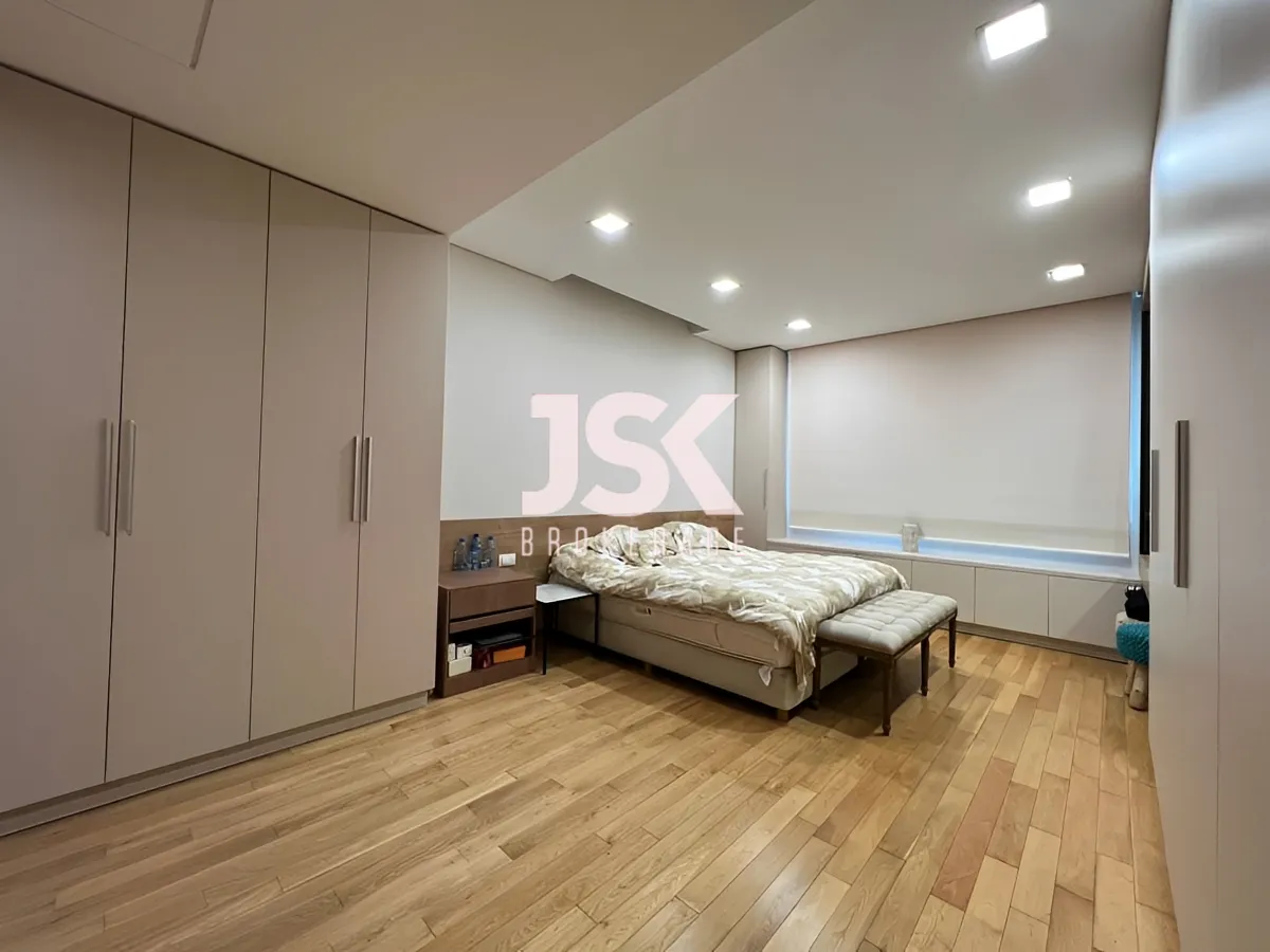 Apartment for Rent in Clemenceau, Bayrut, Lebanon