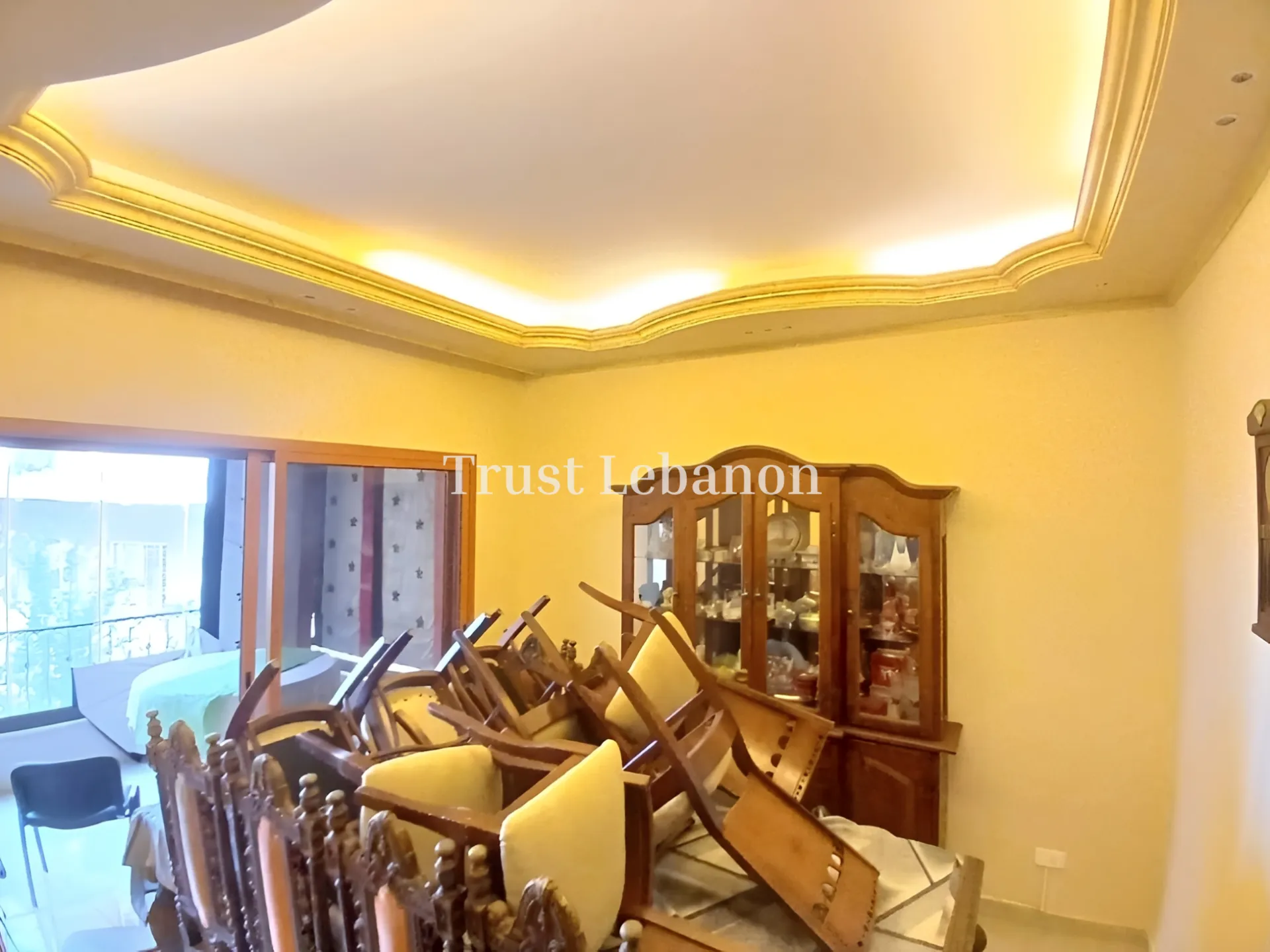 Apartment for sale in Bqennaya