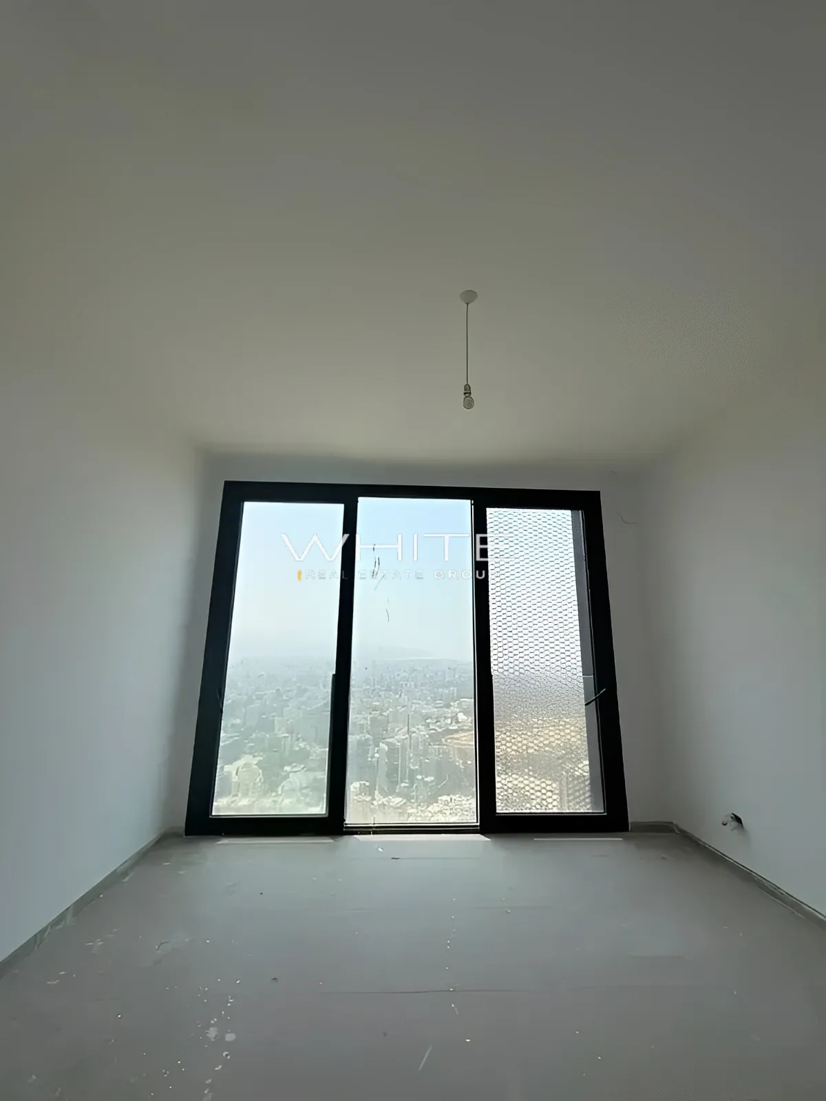Apartment for Sale in Achrafieh - 1 bed, 2 bath