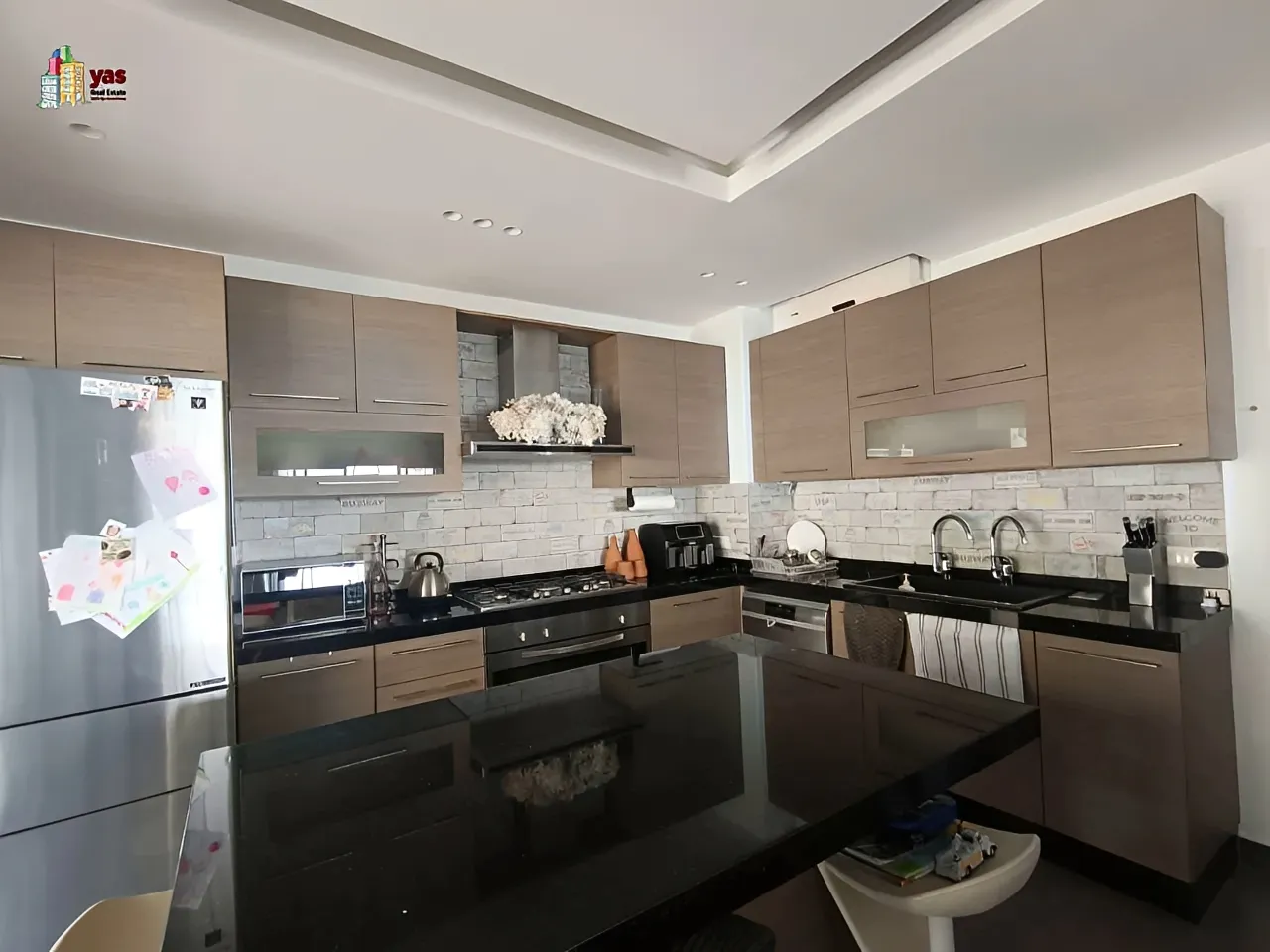 Apartment for Sale in Yarzeh - 3 bed, 4 bath
