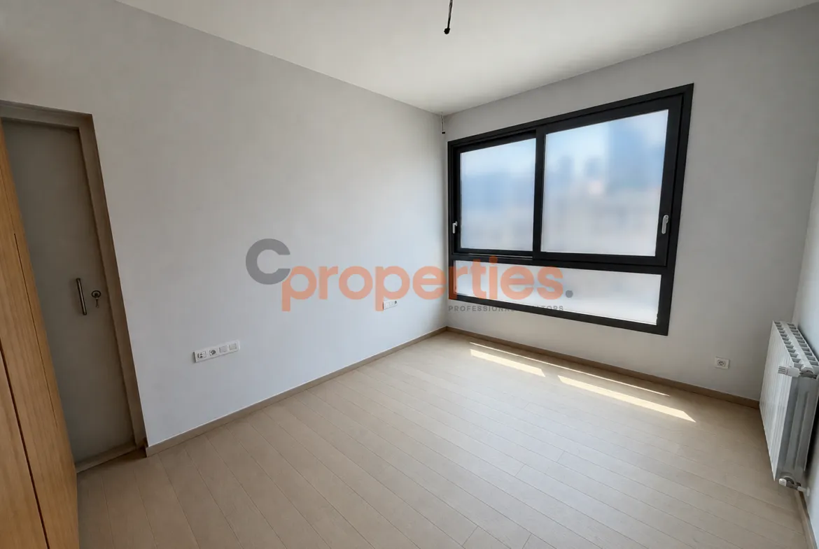 Apartment for Sale in Saifi Village