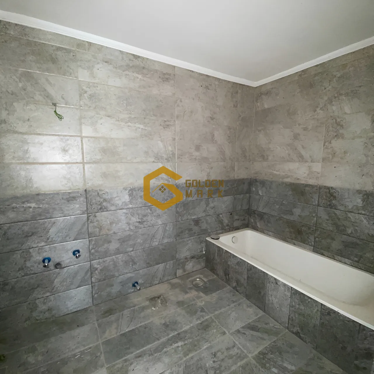Apartment for Sale in Blat