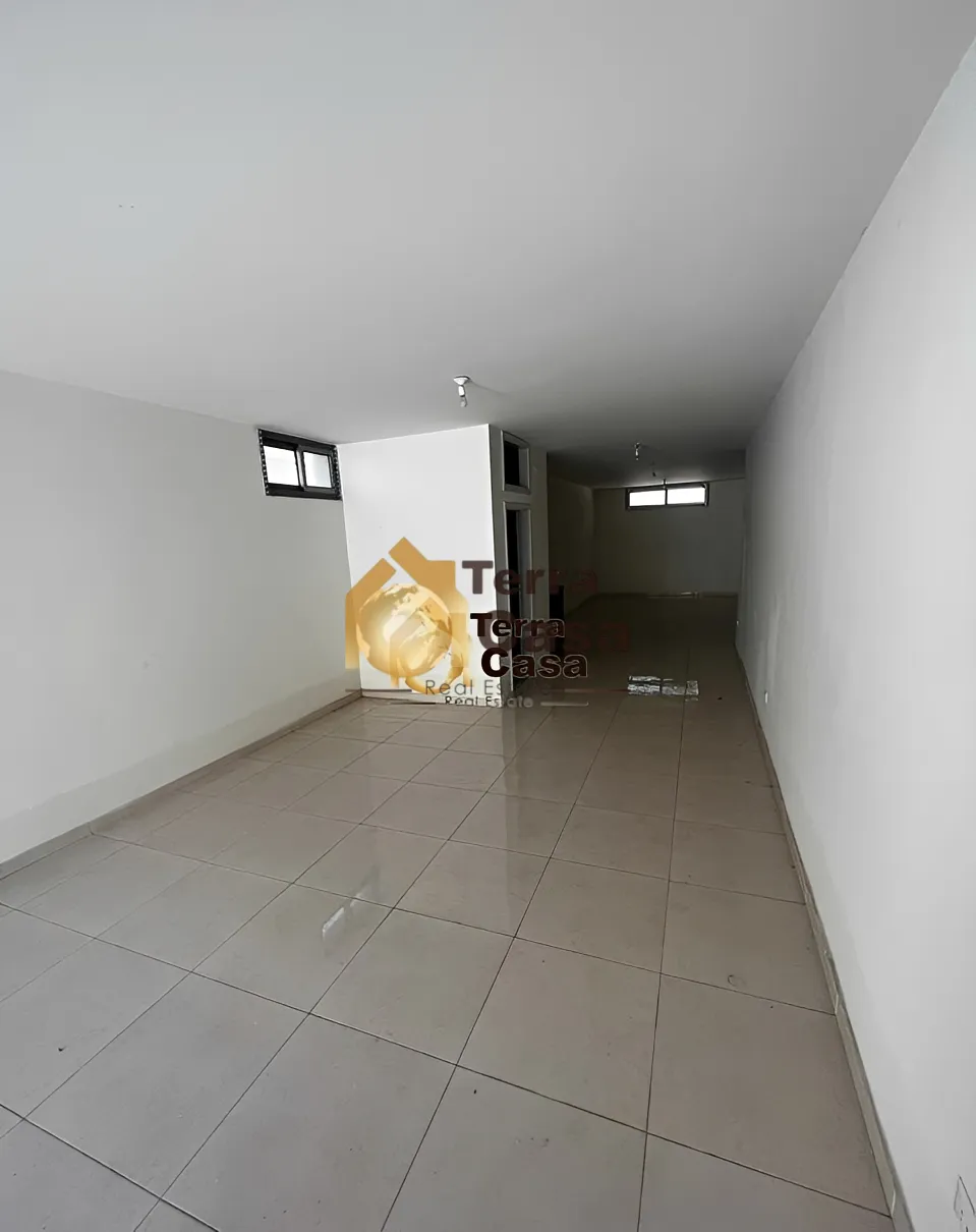 Shop for Sale in Ain el Ghossein