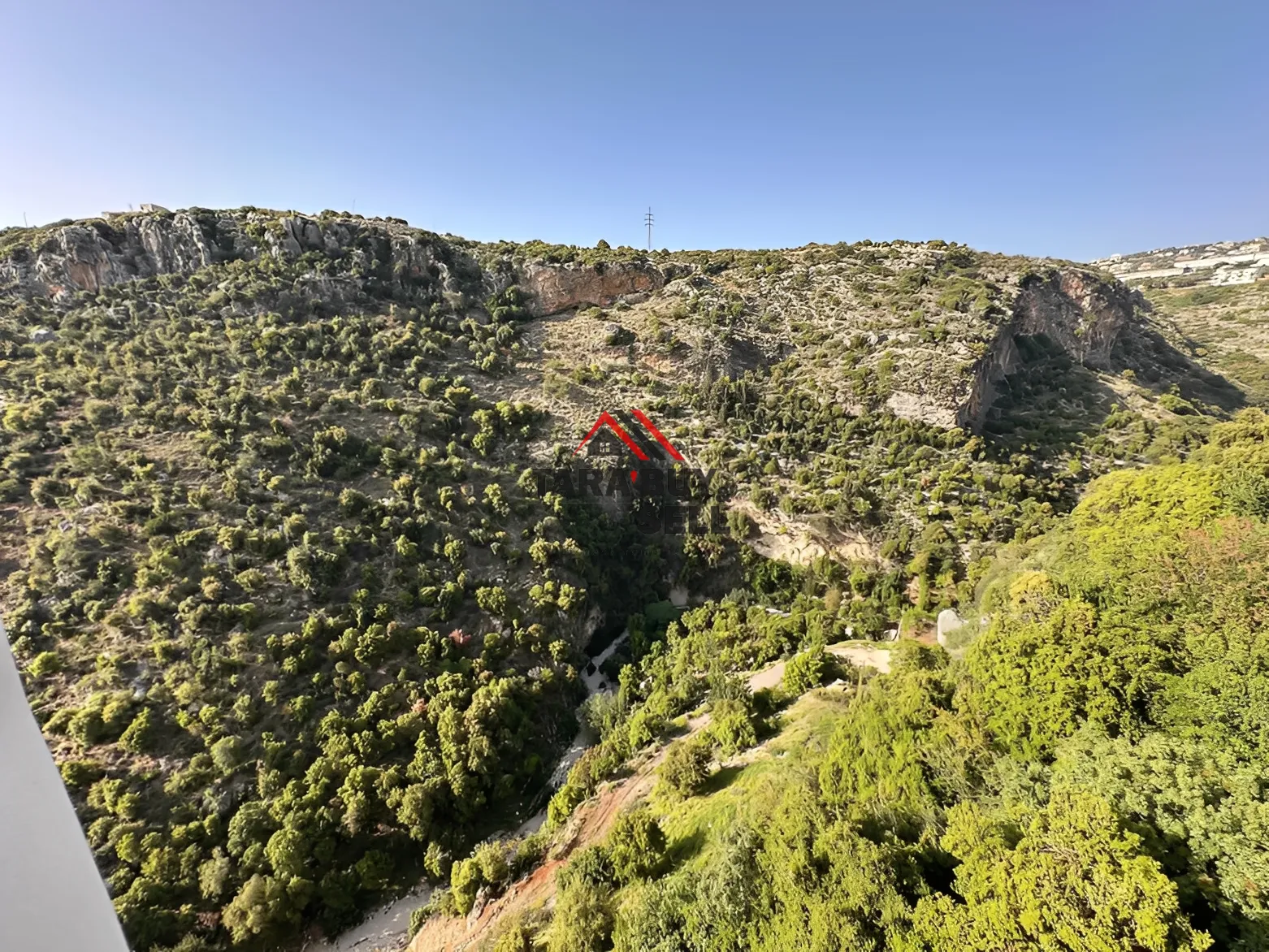 Apartment for Sale in Habboub, Lebanon - 3 bed, 2 bath