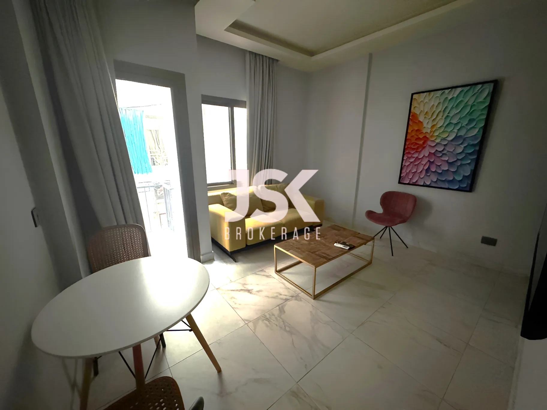 Apartment for rent in Ras Beirut, Beirut, Lebanon - 1 bed, 1 bath