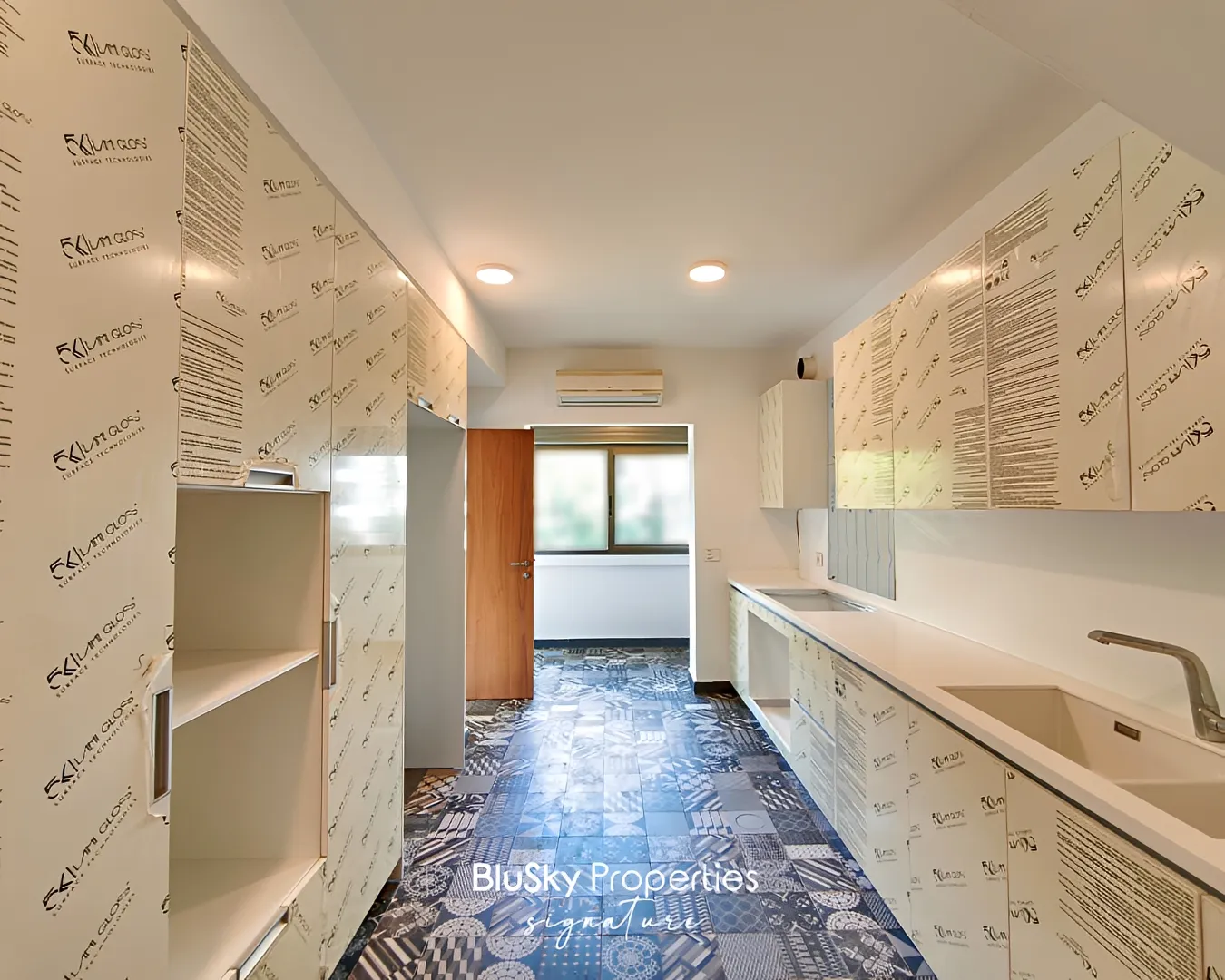 Duplex for sale in Baabdat