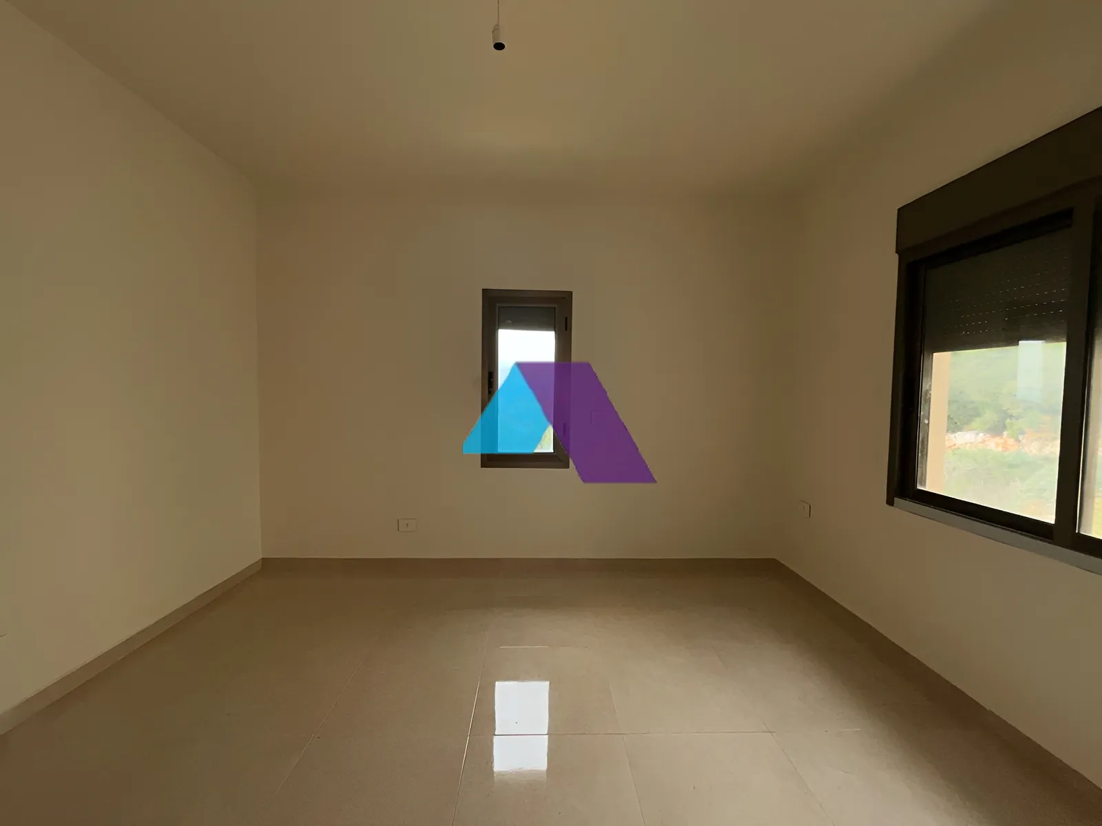 Apartment for Sale in Ballouneh