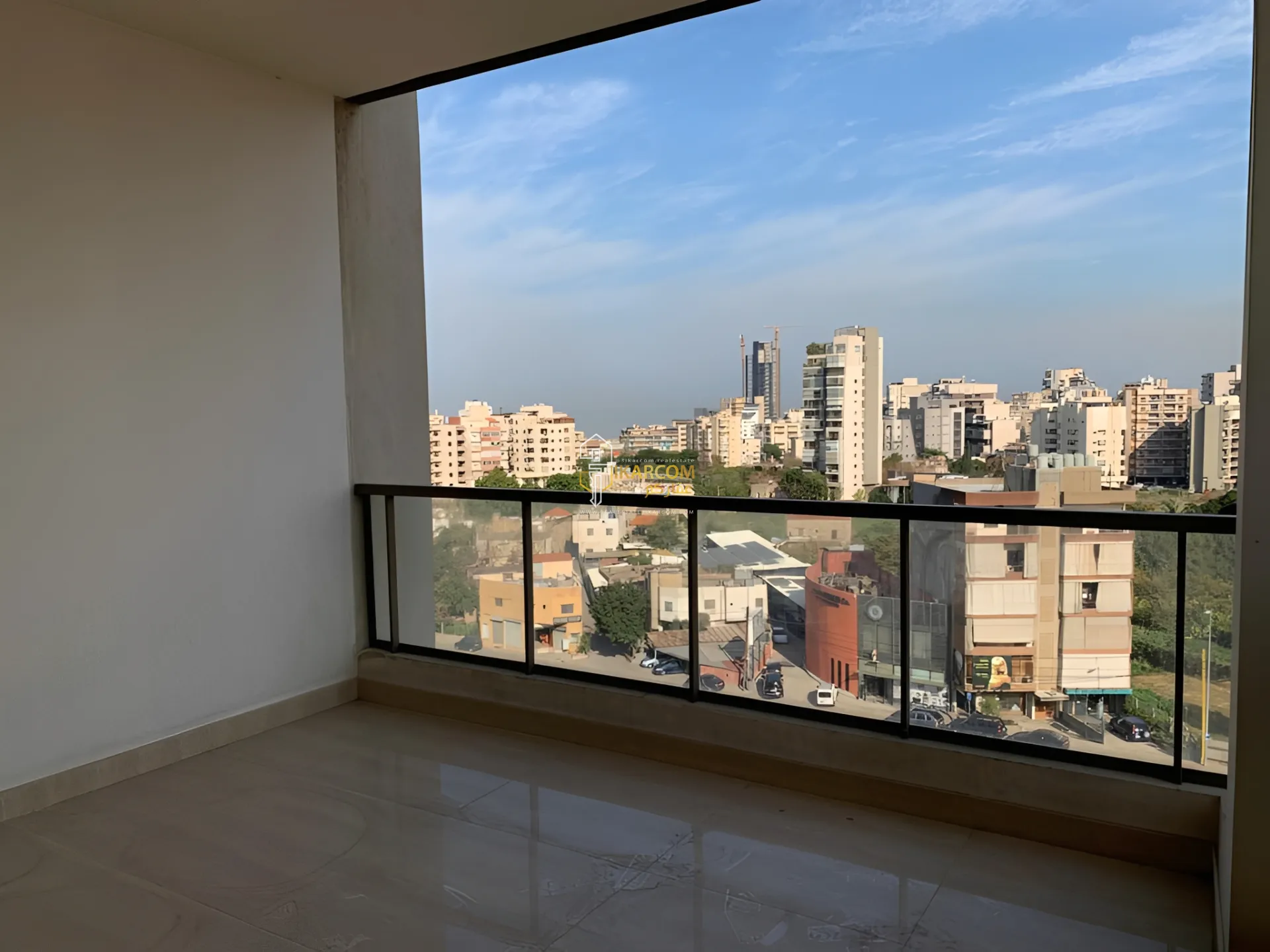 Apartment for Sale in Jdeideh - 3 bed, 4 bath