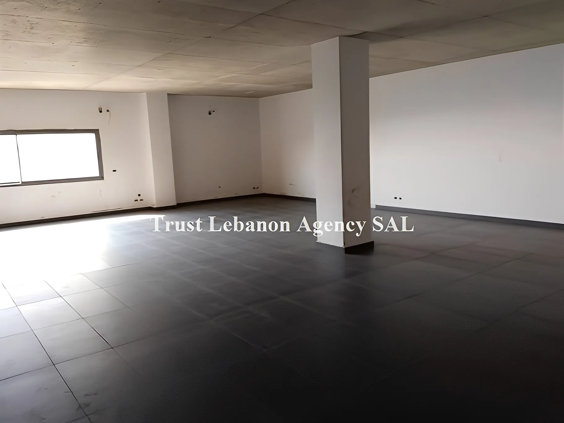 Commercial Property For Rent in Metn, Mkalles